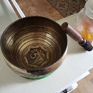 Review of Singing Bowls-Matthew Strouhal on Dec 19, 2017 Etsy Review
